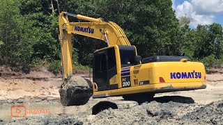 รับบทพระเอกลงไปงมดินกับขี้ตมอีกแล้วเจ้า KOMATSU Pc200-10CE จัดเต็มอุ้มใหญ่ๆไปเลยงานนี้