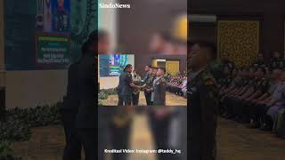 Seskab Teddy Resmi Lulus Seskoad, Raih Predikat Penulis Taskap Terbaik