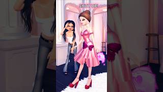 LANA AND LINA PICKING DRESSES #roblox #dresstoimpress #shortsviral #funny #dti #funny #fypviral