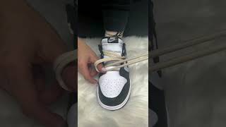 how to lace your panda dunks (Best Way)