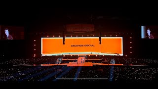 NCT 127 THE MOMENTUM - 오렌지색 물감 (Orange Seoul)