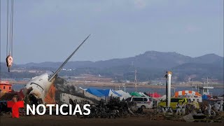 Imágenes de los restos de la tragedia aérea con 179 muertos en Corea del Sur