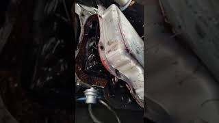 service on a th400 turbohydramatic Chevrolet transmission filter and gasket replacement modulator