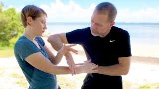 Wing Chun Technique Elbow Pass and Strike | Core JKD Rebel Wing Chun