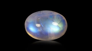 Rainbow Moonstone - 10.30 carats