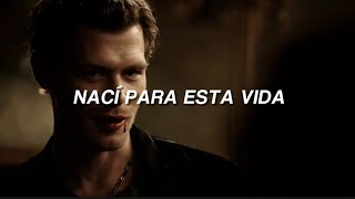 I had a good girl in my room, no tats on her skin odd look; the weeknd (español) | klaus mikaelson