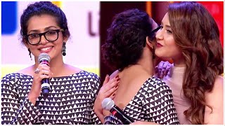 Raashi Khanna And Parvathy Menon Expressing Love On Each Other