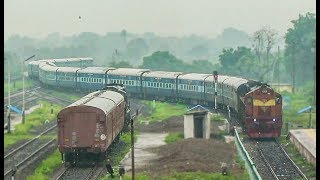 Arriving \u0026 Departing Purna | Devagiri Express | Reversal | Indian Railways