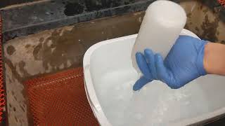 Using the Acid Bath for Cleaning Glass and Plastic