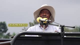 President Museveni roars at corrupt government officials, I know you, am collecting evidence.