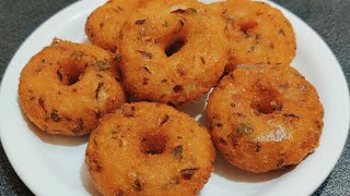 உளுந்தே இல்லாமல் உடனடி மெதுவடை பத்தே நிமிஷத்தில்/Instant medu vada recipe in tamil/Snacks recipe.