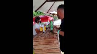 Homem machista humilha atendente de bar na Ilha de Santo Aleixo, em Sirinhaém (PE)