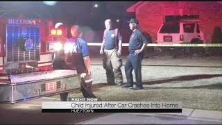 car crashes into Hueytown home