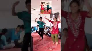 यस्तो डान्स लाइ पो डान्स भनिन्छ । ओहो बलाल हेर्नुहोस त । vairal dance .