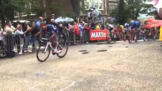 Peter Sagan attacks