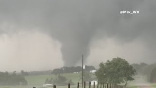 Texas tornado captured on video