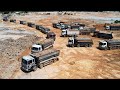 Huge Landfill Strong Power Dump Truck Large Capacity Unloading Bulldozer Pushing Rock Dirt