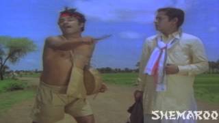 Edi Papam Edi Punyam comedy scenes - Nutan Prasad irritating an official - Chandramohan, Madhavi