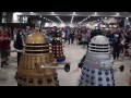 dalek startles girl at ottawa comiccon