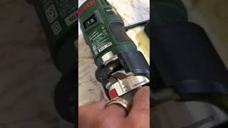 Diferença da tupia manual Bosch PMR500 e a GKF550