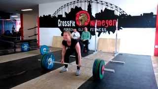 1RM 125kg deadlift