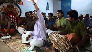 Thayamkulangara Thaipooyam - Bhajan singing during the Panaga Pooja