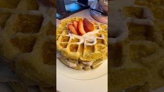 Waffles de avena y fresa video completo en el link https://youtu.be/JmVhzBMzJx4?si=2r6qn6Oq6HWwVO9y