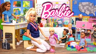 Barbie Baby Doll Goes to Preschool - Family Morning Routine