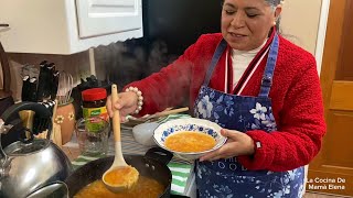 Sabrosa Sopa De Repollo Y Un Chile Guisado! - Mamá Elena