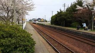 のと鉄道の急行ゆのさぎ号