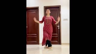 Yuvarathna Heroine Sayyesha Superb Dance