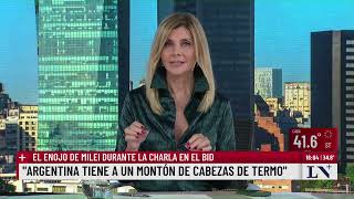 La escena de Milei durante la charla en el BID: se enojó porque le sonó el celular