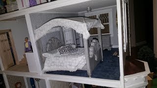 Dollhouse Canopy Bed-FREE TEMPLATE TOO