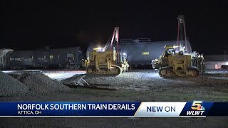 Norfolk Southern train derails in northern Ohio, leaks alcohol