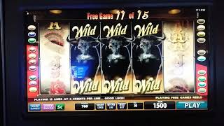 Raging Wild - BONUS with 3 locked wilds - Quebec VLT