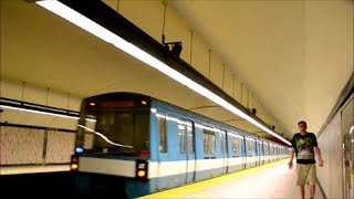 LAST METRO TRAINS FOR THE DAY AT CREMAZIE STATION