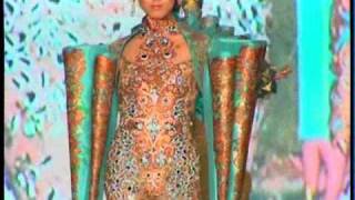 Hong Kong Fashion Extravaganza 2010 - Guo Pei 郭培