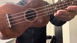 1951 Gibson Style 1 Soprano Ukulele Demo at Aloha City Ukes