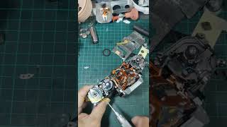 Nikon FM2 disassembly 1 : Mirror box remove