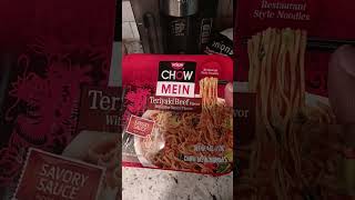 NISSIN CHOW MEIN Teriyaki Beef Flavor with Savory sauce Chow Mein Noodles