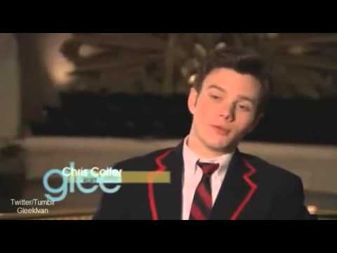 Behind The Stage Glee (First Klaine Kiss) - YouTube