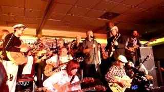 HD - Deke Dickerson Guitar Geek Festival 2011  - Glen Glenn - Everybody's Movin