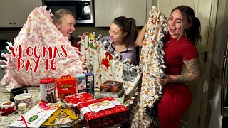 MAKING BLANKETS, SHOPPING & TASTE TEST! | VLOGMAS DAY 16!!