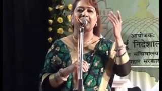 Ana Dehlavi  in Jashne Urdu Mushaira at Patna Part 3