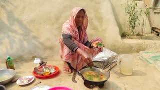 সুস্বাদ‌ু ও স্বাস্হ‌্যকর শাক দি‌য়ে মা‌ছের ঝোল গ্রাম বাংলা মানু‌ষের খুবই পছ‌ন্দের রান্না