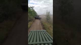 🇺🇦Ukrainian PzH2000 howitzers artillery firing in 🇷🇺Russian positions