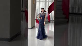 60后喜妈妈，出席婚礼这样穿太美了#婚礼 #喜妈妈#60后#妈妈礼服#婚礼妈妈礼服 #婚礼妈妈装 #fashion  #妈妈旗袍 #礼服#旗袍#备婚#香港妈妈礼服#香港婚礼#香港婚宴#wedding