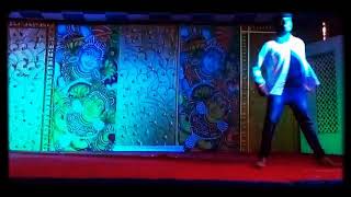 Eravipuram Sree Krishna Temple Ulsavam Best Perfomance Pokkiri Song BY AKASH