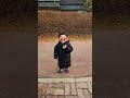 들썩들썩 너의 춤은 딱 쿵짝쿵짝이 어울려 cute 릴스 아기 유행 baby 남매 cutebaby dance 남매일상 funny 진짜배기 뱃살운동