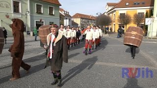 Valticemi prošel fašankový průvod